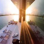 Arkup - Stay At A Luxury Overwater Villa In South Beach
